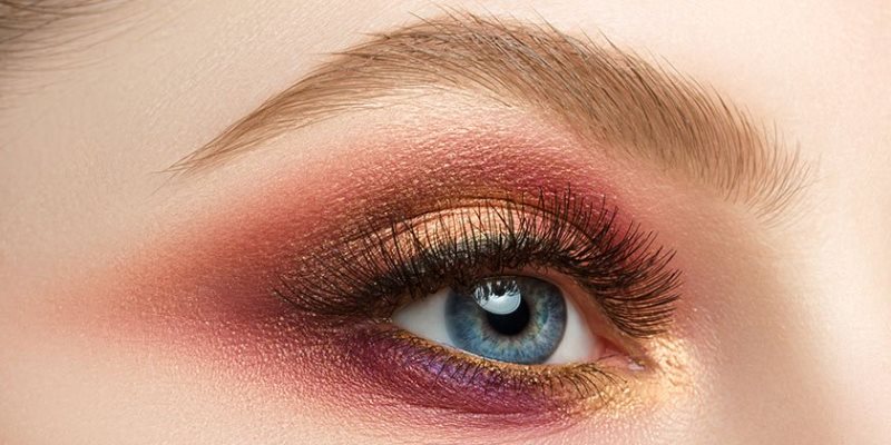 A Brief Introduction to Eye Makeup Tricks